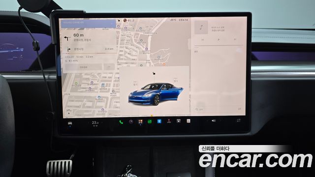 Tesla Model S 2023 — photo 18