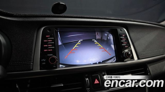 Kia K5 2016 — photo 21