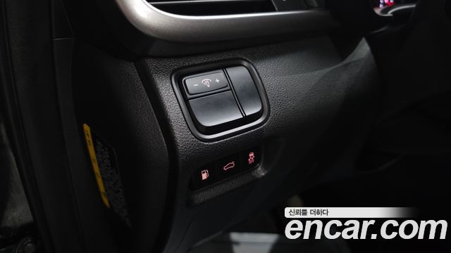 Kia K5 2016 — photo 23