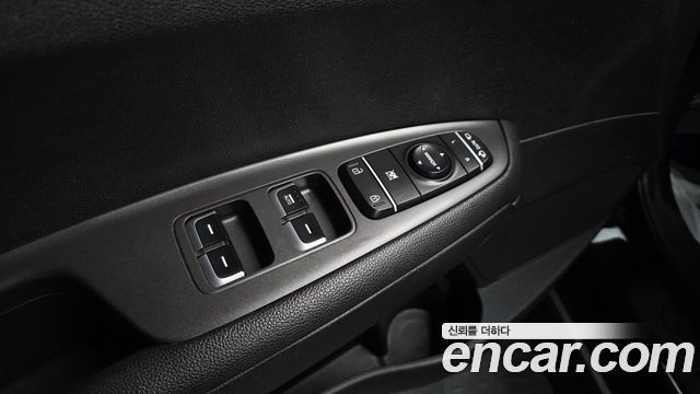 Kia K5 2016 — photo 24