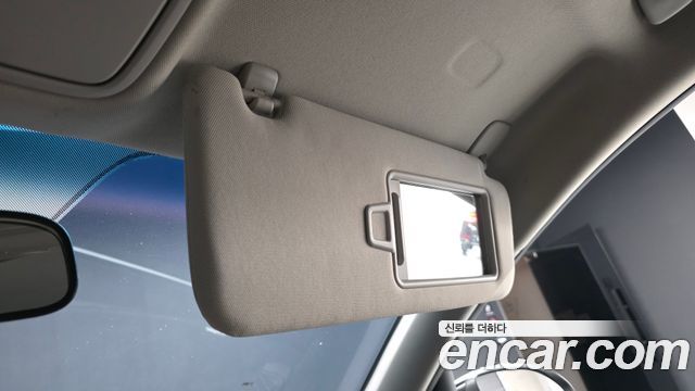Kia K5 2016 — photo 27