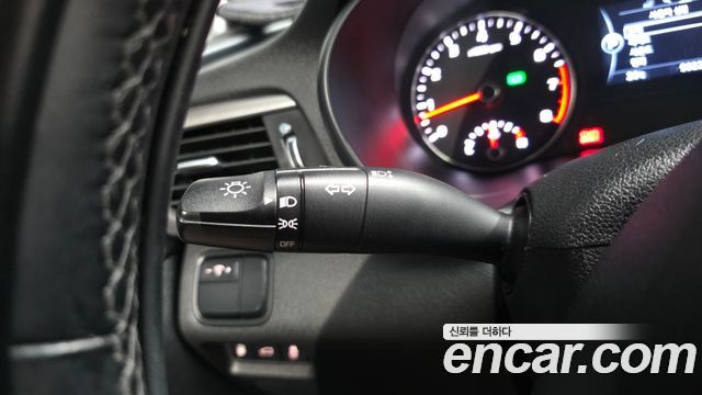 Kia K5 2016 — photo 29