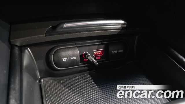 Kia K5 2016 — photo 31