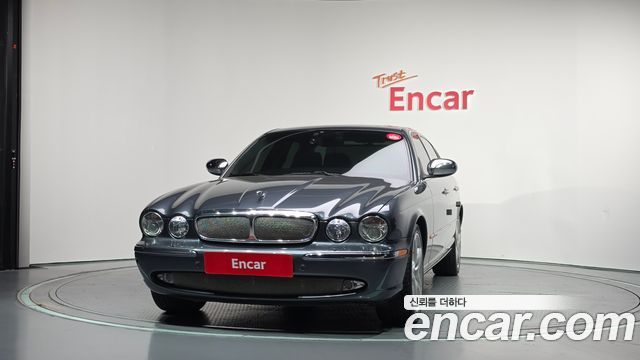 Jaguar XJ-8 2005 — photo 3