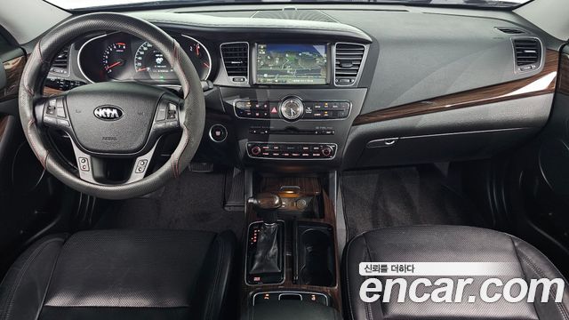 Kia K7 2015 — photo 10