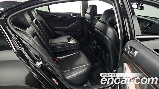 Kia K7 2015 — photo 17