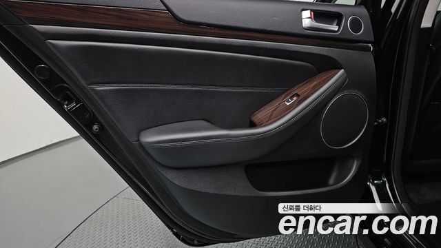 Kia K7 2015 — photo 15