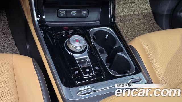 Kia Canival 2021 — photo 9