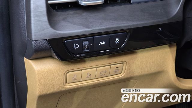 Kia Canival 2021 — photo 14