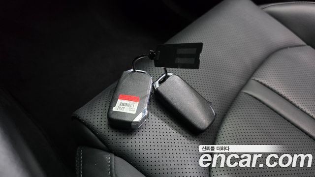 Kia K5 2023 — photo 22