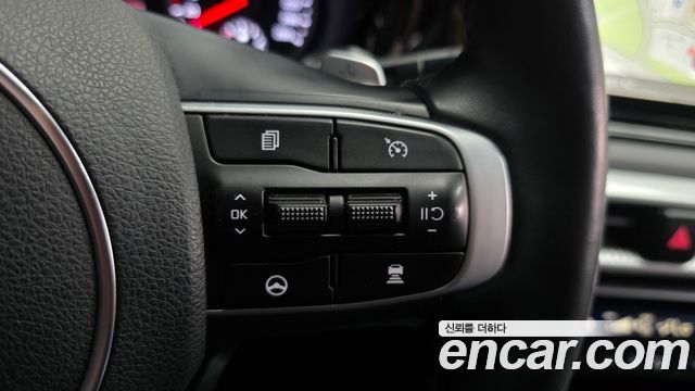 Kia K5 2023 — photo 23