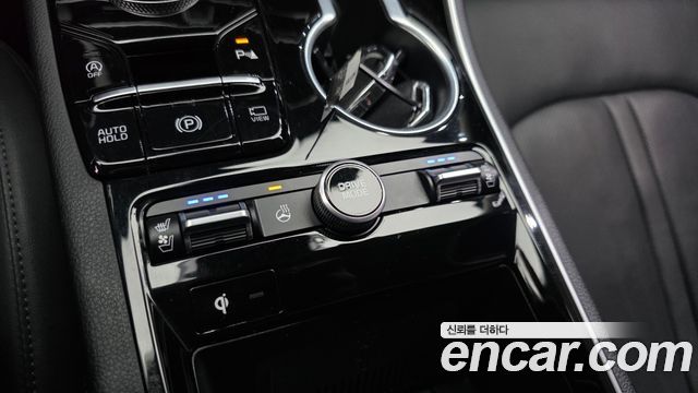 Kia K5 2023 — photo 33