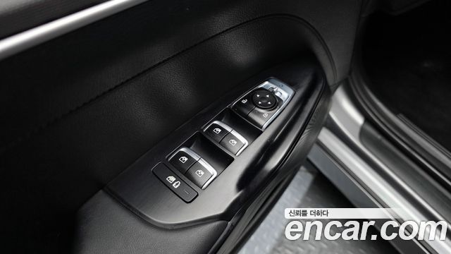 Kia K5 2023 — photo 34
