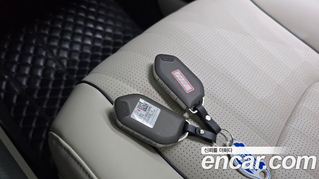 Kia Canival 2025 — photo 21