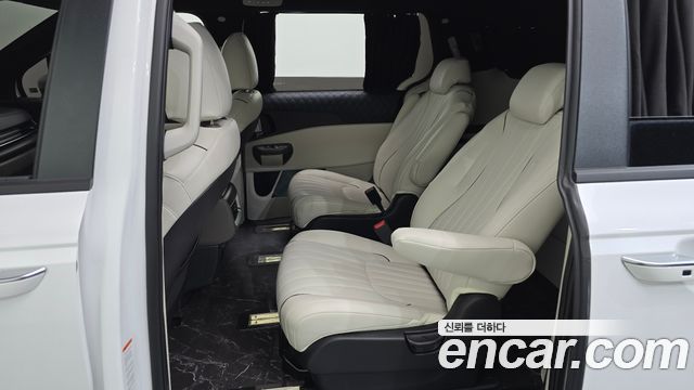 Kia Canival 2025 — photo 25
