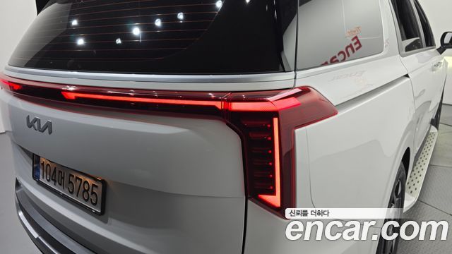 Kia Canival 2025 — photo 9