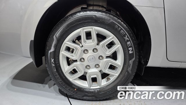 Hyundai Staria 2022 — photo 5