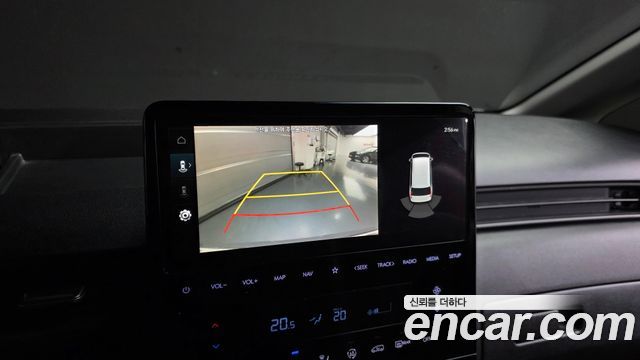 Hyundai Staria 2022 — photo 23