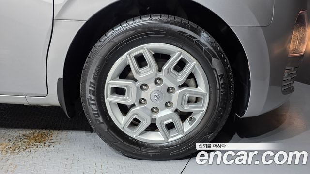 Hyundai Staria 2022 — photo 7