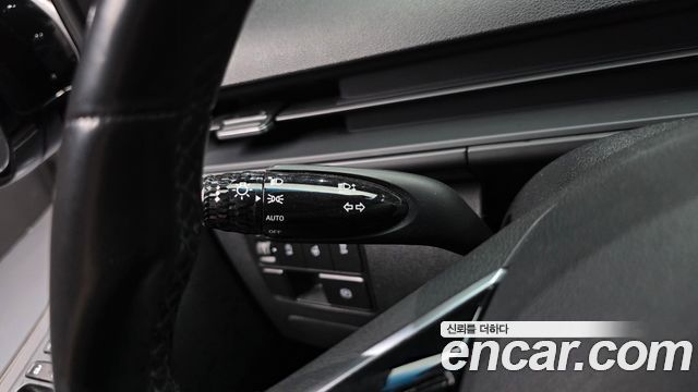 Hyundai Staria 2022 — photo 28