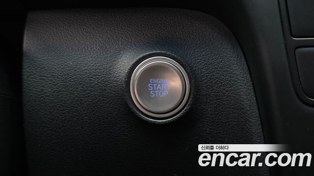 Hyundai Staria 2022 — photo 30