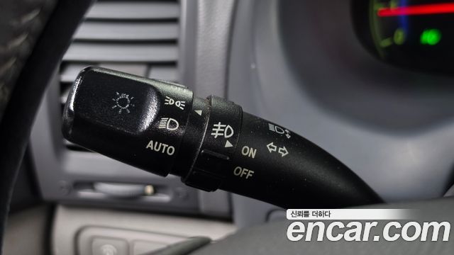 Kia Canival 2011 — photo 27