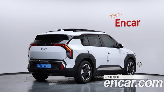 Kia EV3 2025 — photo 2