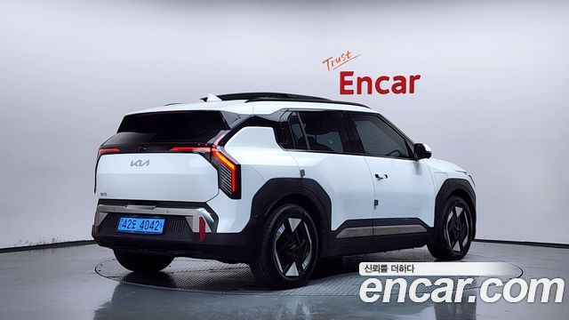 Kia EV3 2025 — photo 2