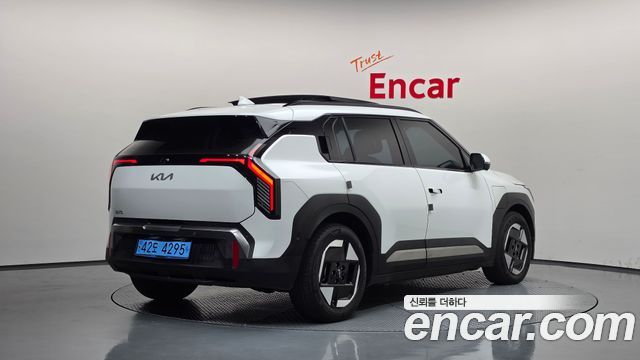 Kia EV3 2025 — photo 2