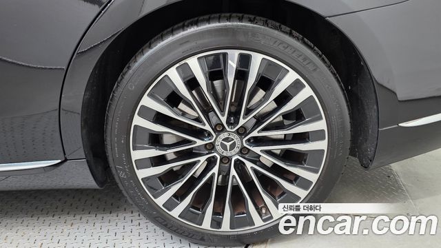 Mercedes-Benz S-Class 2021 — photo 7