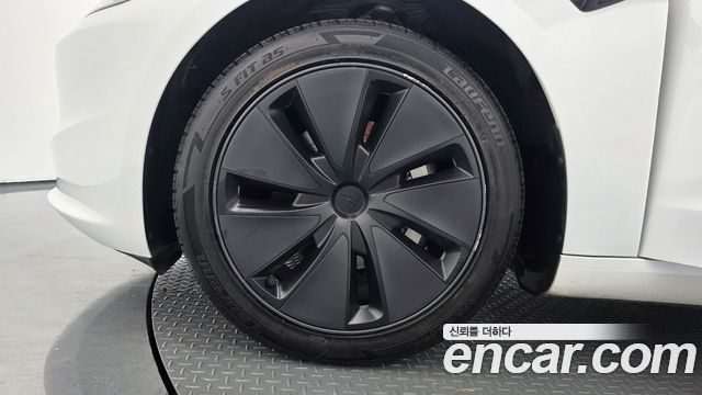 Tesla Model 3 2024 — photo 5
