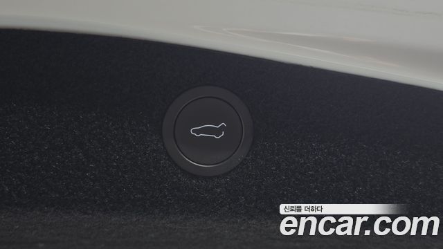 Tesla Model 3 2024 — photo 17