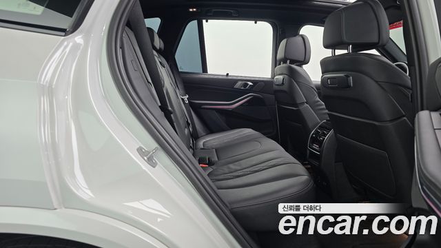 BMW X5 2024 — photo 17