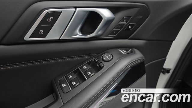 BMW X5 2024 — photo 28