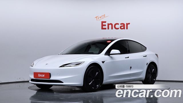 Tesla Model 3 2024 — photo 1