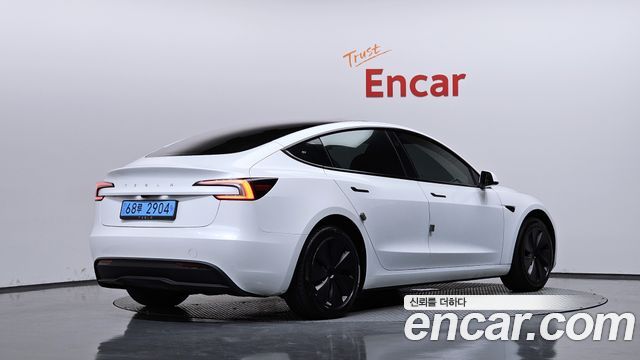 Tesla Model 3 2024 — photo 2