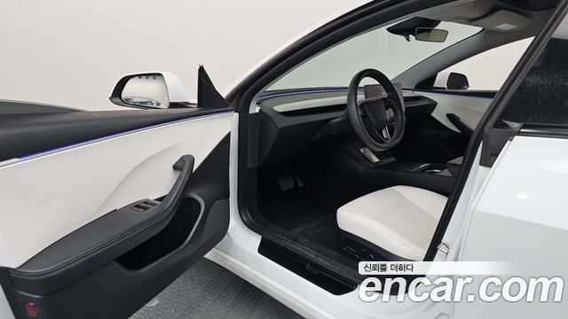 Tesla Model 3 2024 — photo 10