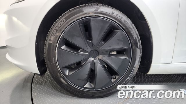 Tesla Model 3 2024 — photo 5