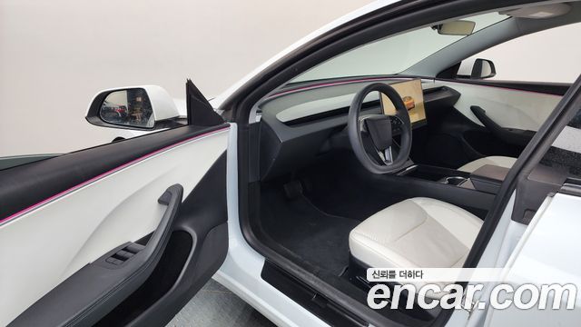 Tesla Model 3 2024 — photo 10