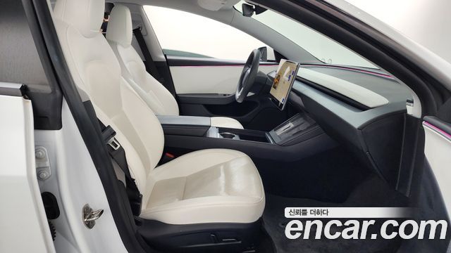Tesla Model 3 2024 — photo 11
