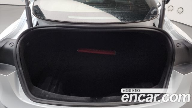 Tesla Model 3 2024 — photo 20