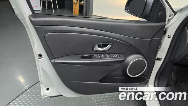 Renault Korea SM3 2017 — photo 14