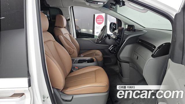 Hyundai Staria 2023 — photo 17