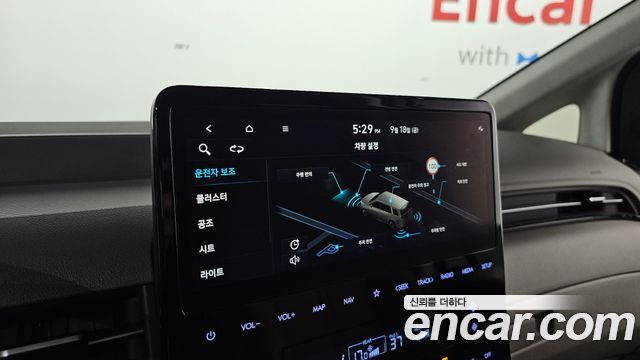 Hyundai Staria 2023 — photo 22