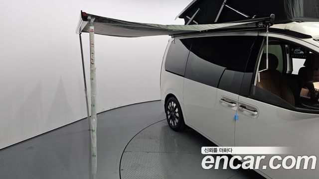 Hyundai Staria 2023 — photo 25