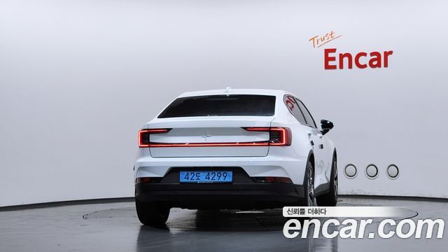 Polestar Polestar 2 2023 — photo 4