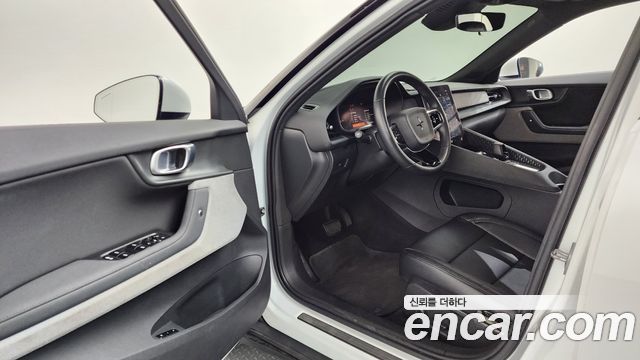 Polestar Polestar 2 2023 — photo 10