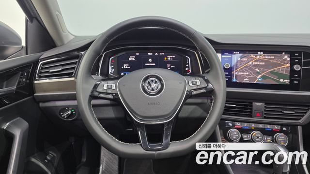 Volkswagen Jetta 2021 — photo 20