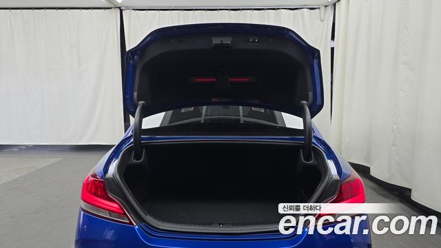Genesis G70 2019 — photo 23
