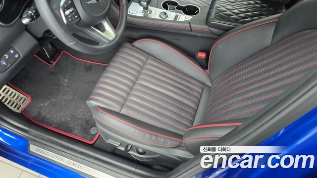 Genesis G70 2019 — photo 24